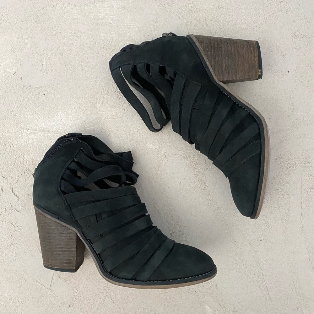 FREE PEOPLE Bootie Hybrid Strappy Leather Boho Black Ankle Boots womens 7.5